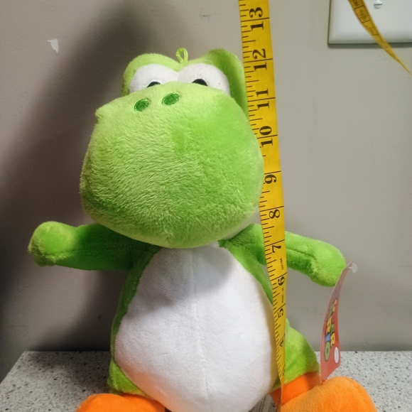 Nintendo Super Mario Yoshi Plush Toy - Picture 9 of 10